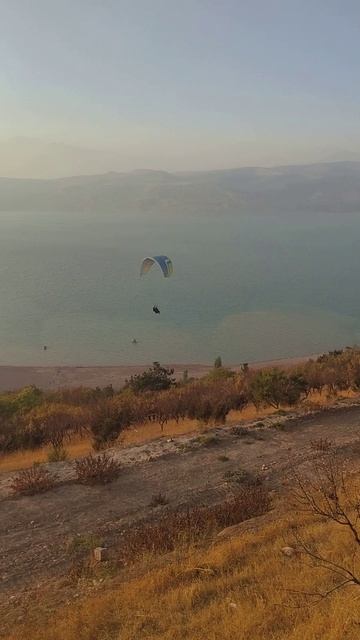 Параплан над Чарваком на закате 😍