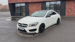 Mercedes Benz CLA 200 AMG