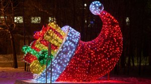 Новогодние фигуры из стеклопластика и световые арт-объекты для благоустройства городов!