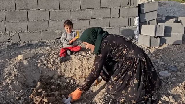 308ч.Шок от жизни в пещере! Мать, которая сделала гору своим домом