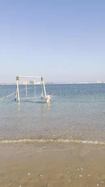 Качели в Воде