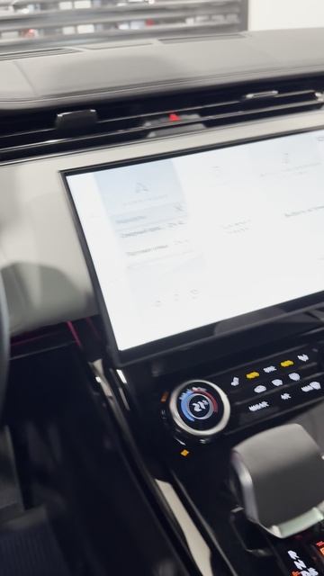 Продажа Land Rover Range Rover Sport, 2022 год во Владивостоке