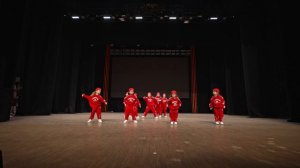 3. Школа танца BASE Прыгай