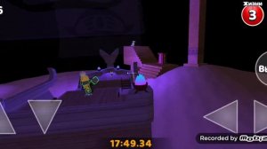 Я помог Дане собрать все предметы в пустыной пешере кротов