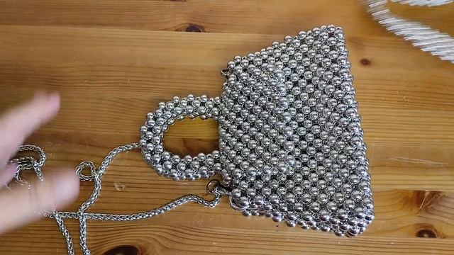 12 Сумка из бусин Баленсиага. Повседневная сумка из бусин. Шкатулка и аксессуары из бисера и бусин.