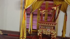 Трон Королевы-матери