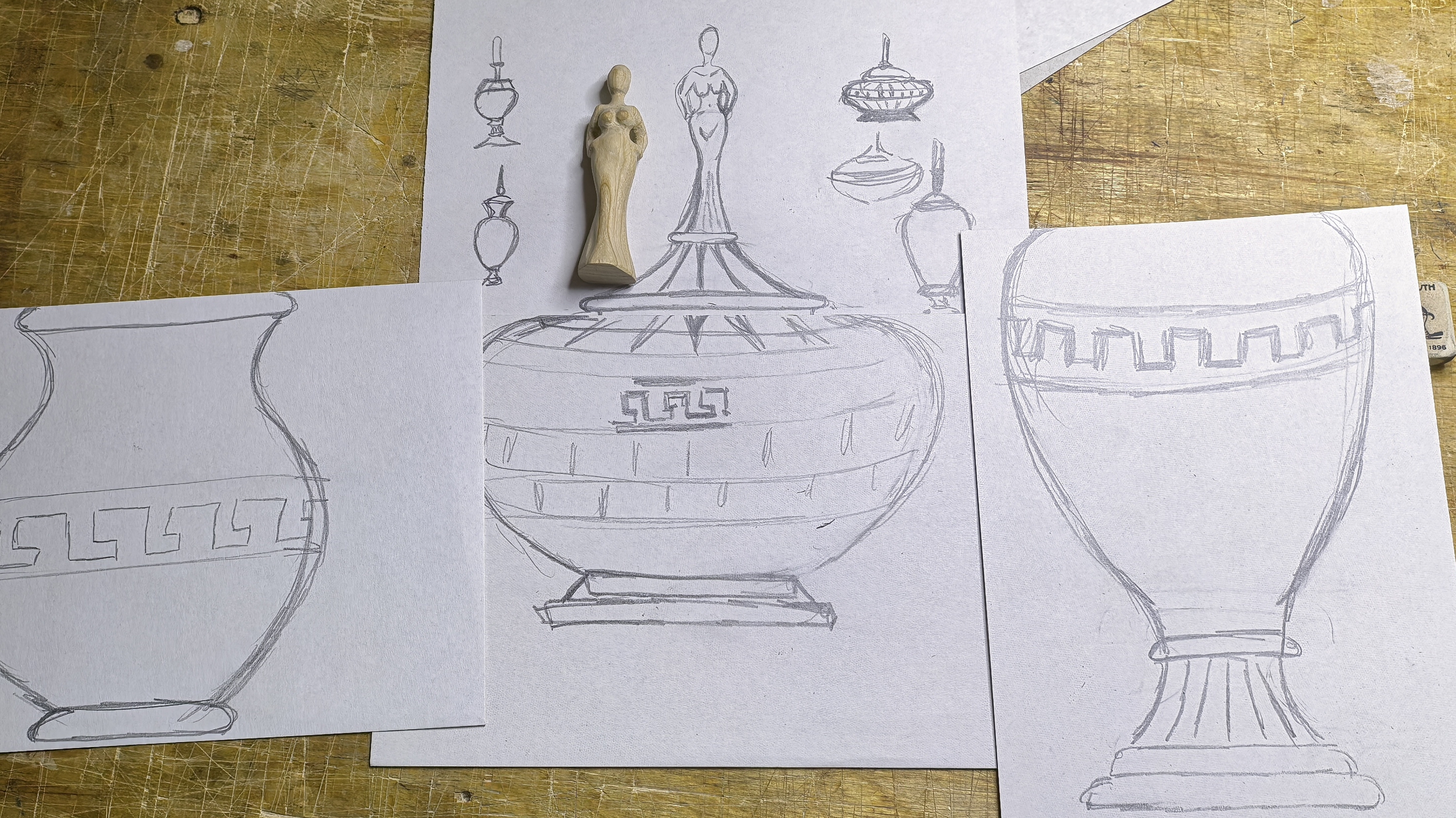 Муки творчества в точении дерева.