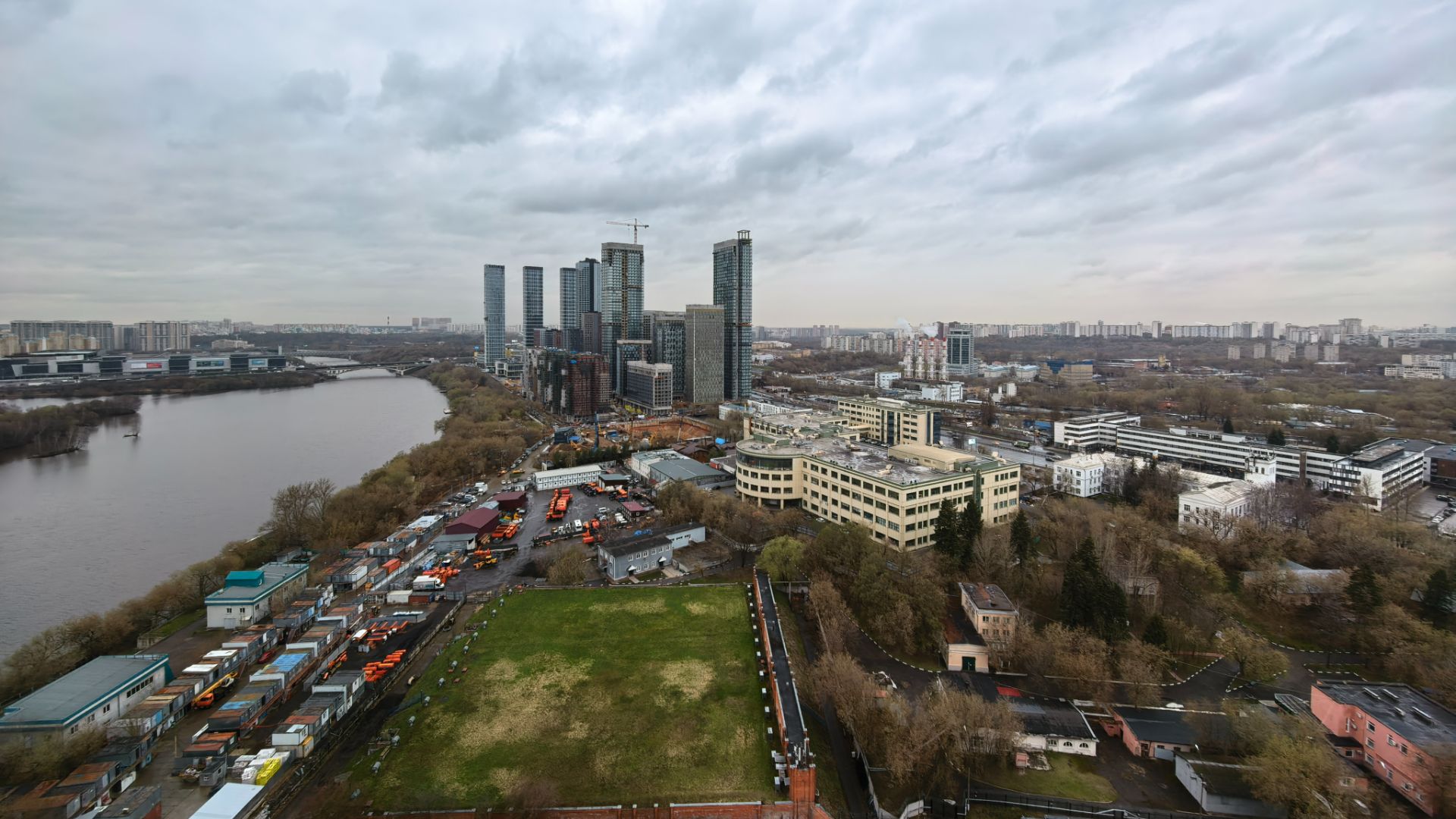 Аренда, 2-этажные апартаменты в Level Стрешнево, этаж 25, 234м²