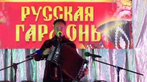 Любо мне когда Дон разливается. Автор песни Л. Мозговая и В. Севастьянов