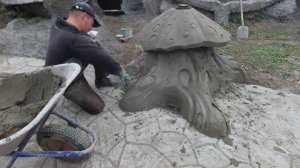 бордюры  оформление дорожки  на  даче  пень  из  арт бетона.