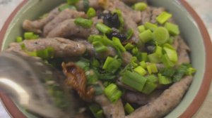 Постные галушки охотничьи из лесных грибов со свежей аджикой