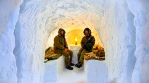 СНЕЖНОЕ УКРЫТИЕ ПРОТИВ БУРАНА и МОРОЗА | ВЫЖИТЬ ПОД СНЕГОМ В ГОРАХ