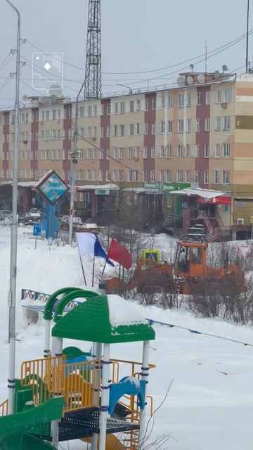 ❄️ Снега в Удачном много, можем поделиться 😊 #уборкаснега #скорейбыЛето #уппмх