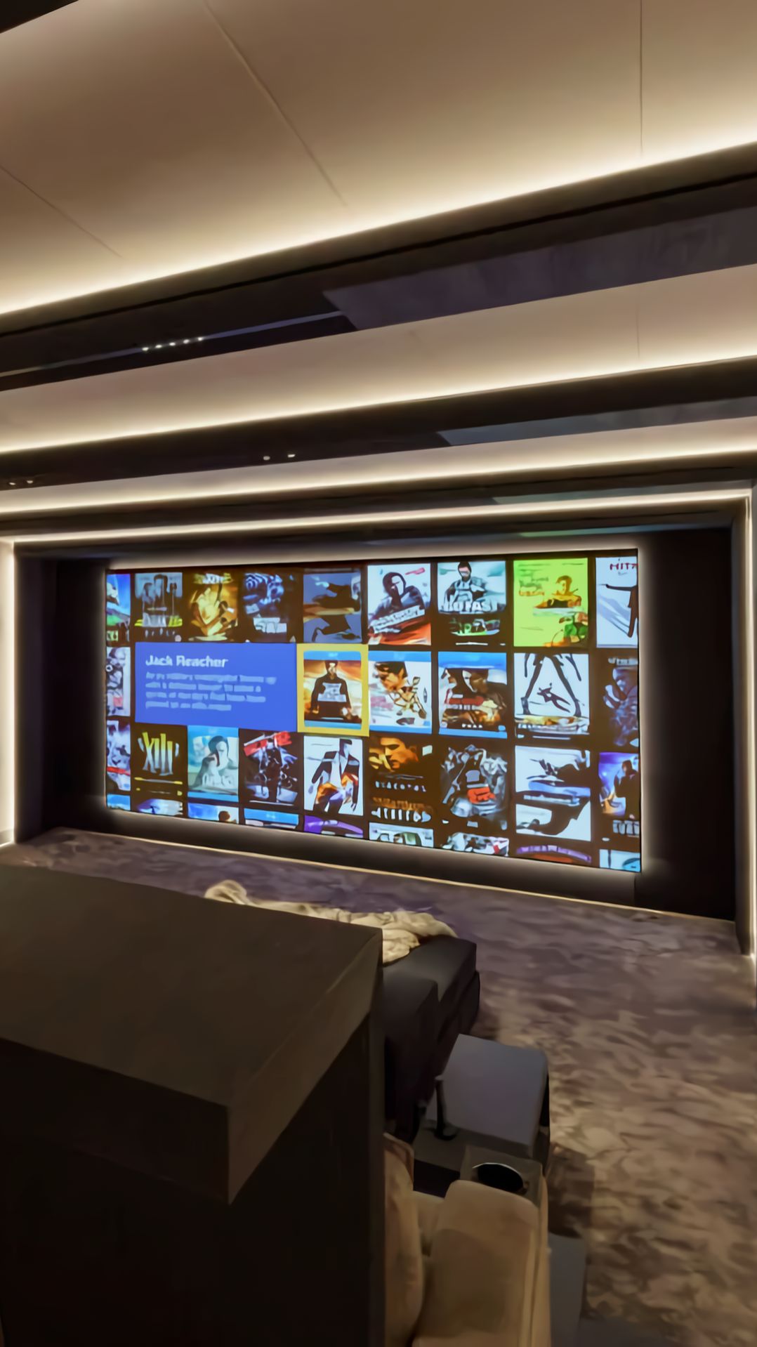 Персональный кинозал от Dark Side of the Room, Франция