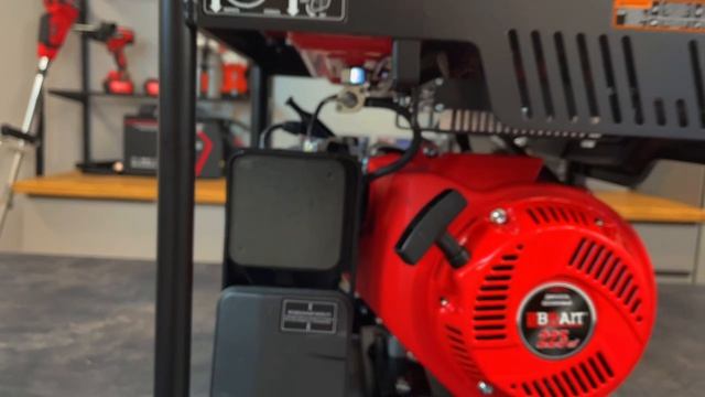 Инверторный бензиновый генератор BR5000iOPRO