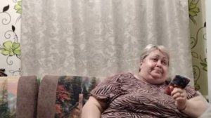 ЖПИР ХОЧЕТ БЕГОВУЮ ДОРОЖКУ И ПОБОЛЬШЕ ЗЕЛЕНИ,В Д.Э/НАКАЗАТЬ ЗА А.П/ОБЗОР НА КАНАЛ ЖЕНЩИНА ПО ИМЕНИ