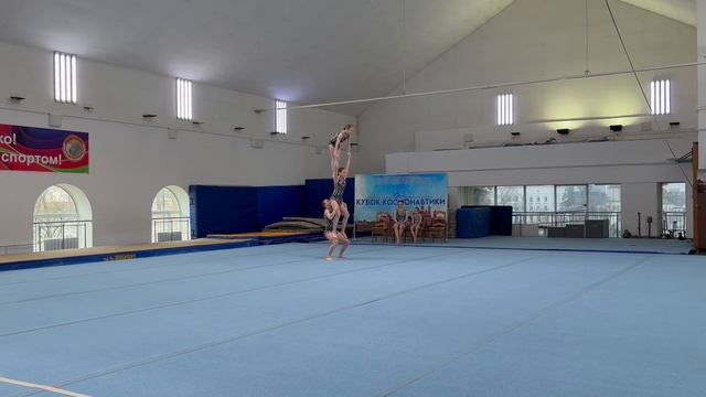 ТР 1 взрослый разряд, Распутина Варвара - Бумбуль Варвара - Романенко Таисия, Балансовое упражнение