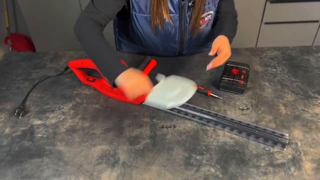 Кусторез электрический BEHT51V