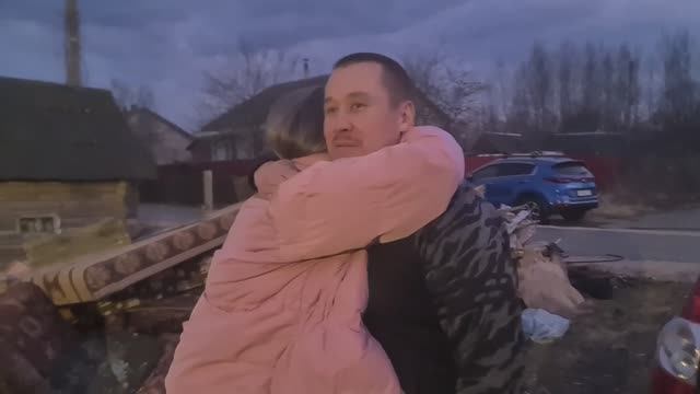 ДЕНЬ СЮРПРИЗОВ сестра привезла подарок и приехал тот, кого не ожидали увидеть на пороге