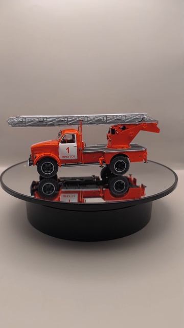 Пожарная автолестница АЛ-17 ГАЗ 51 1:43 АИСТ Автоистория