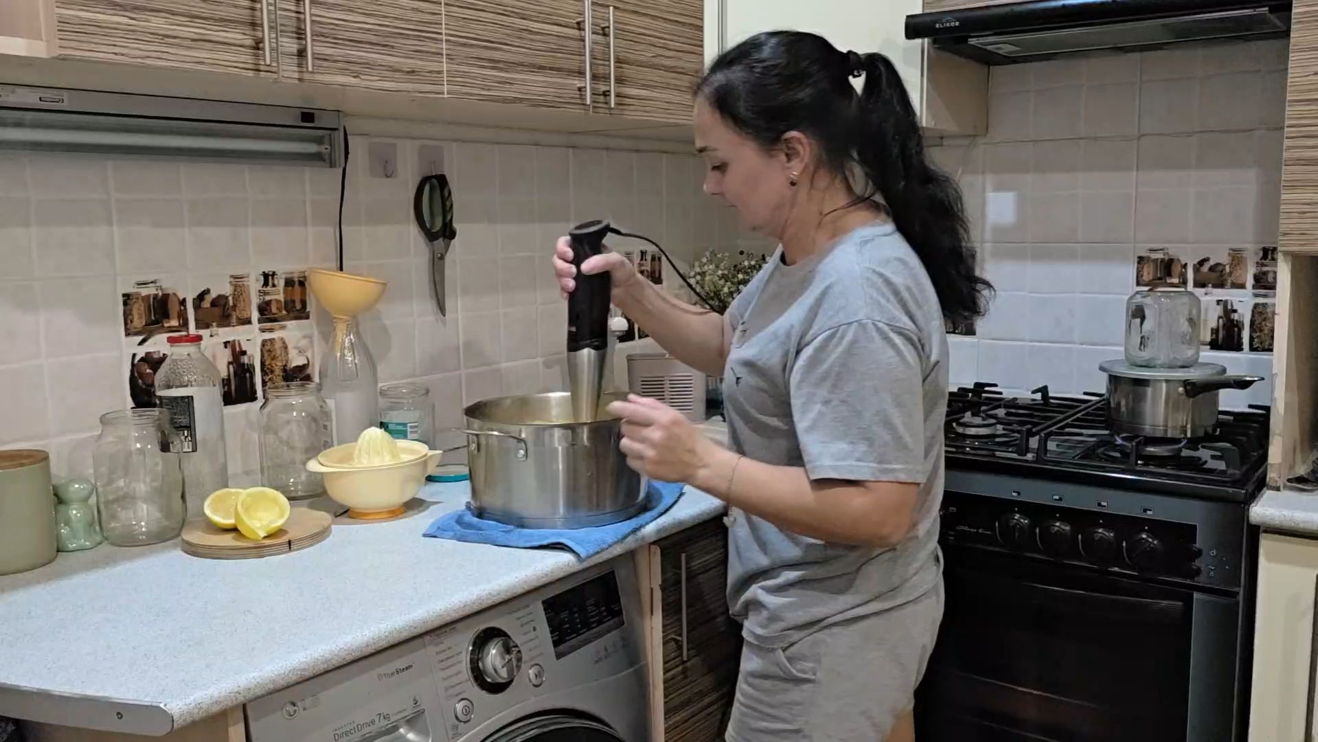 333 НЕ ПРИНЯЛИ В ПОЛИКЛИНИКЕ. СТЫДНО. ИСПРАВЛЯЮ  ТАК И ЖИВЁМ  .ГОТОВЛЮ ТЫКВЕННЫЙ СОК.