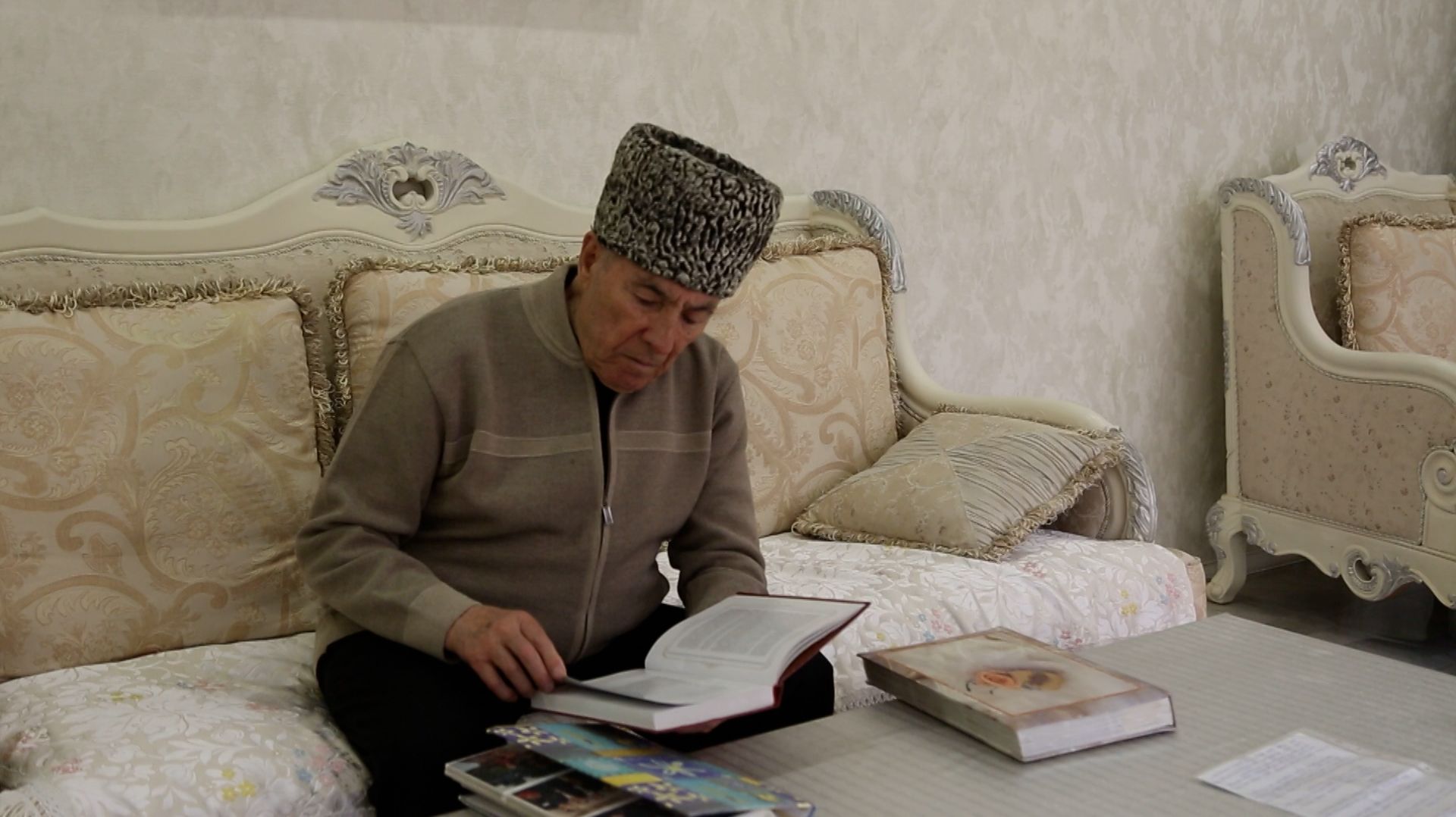 Дахаран некъаш - О творчестве народного артиста ЧР Р.Паскаева