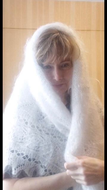 89507716355 Прихопëрские платки лучшее украшение женщин.