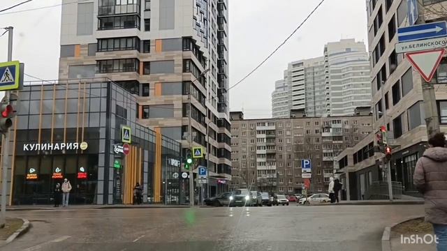 Город оживает после зимы. Домашний обед за разговорами.