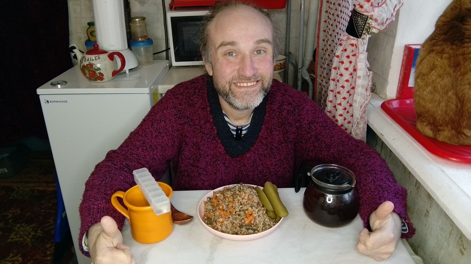 Обед с Рыжулей. Иные языки тогда и сейчас. Мукбанг. Обжор. Еда на камеру. Диета. Пост. Шизофрения.