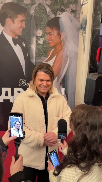 Певец Илья Гуров на премьере фильма «Вот это драма» в кинотеатре Художественный