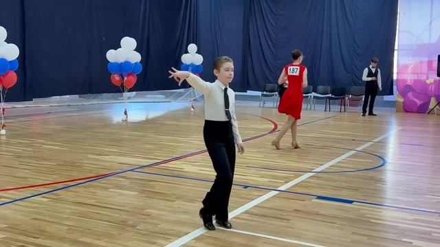 Марк, Полина, Дима, Юля, Юра, Даша бальные танцы 23.02.26. Отделение-Н5 Н6, мы Н6 соло пары