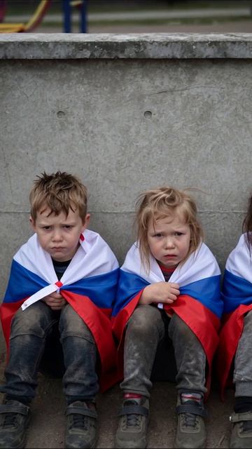 Будущее в серых тонах: невинность потеряна #дети #страна #надежда