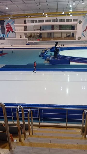 НА НАГРАЖДЕНИИ КОНЬКОБЕЖЦЕВ В КОНЬКОБЕЖНОМ ЦЕНТРЕ МОСКОВСКОЙ ОБЛАСТИ