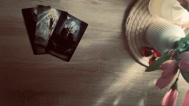 ЧЕМ ЗАКОНЧИТСЯ ТИШИНА МЕЖДУ ВАМИ❓❗️🌺РАСКЛАД ТАРО
