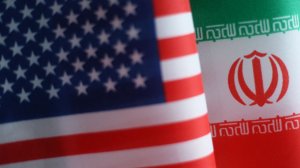 «Политическая катастрофа»: на каких условиях США и Иран объявили о перемирии