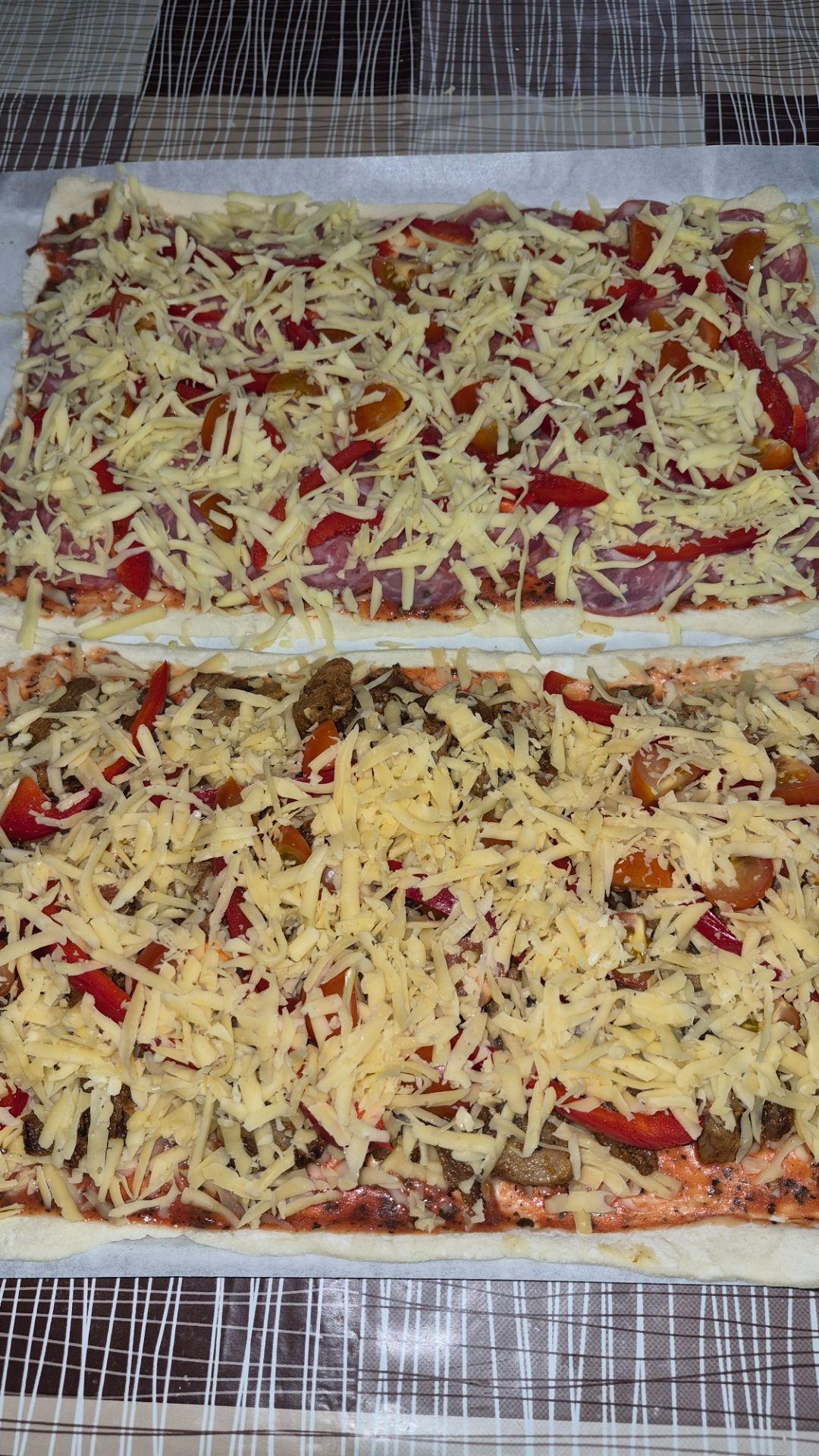 Сытная пицца.