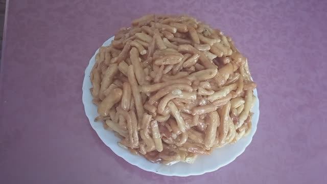 Чак- чак. Готовим с мамой!