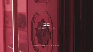 Показ женской коллекции Elisabetta Franchi весна-лето 2026