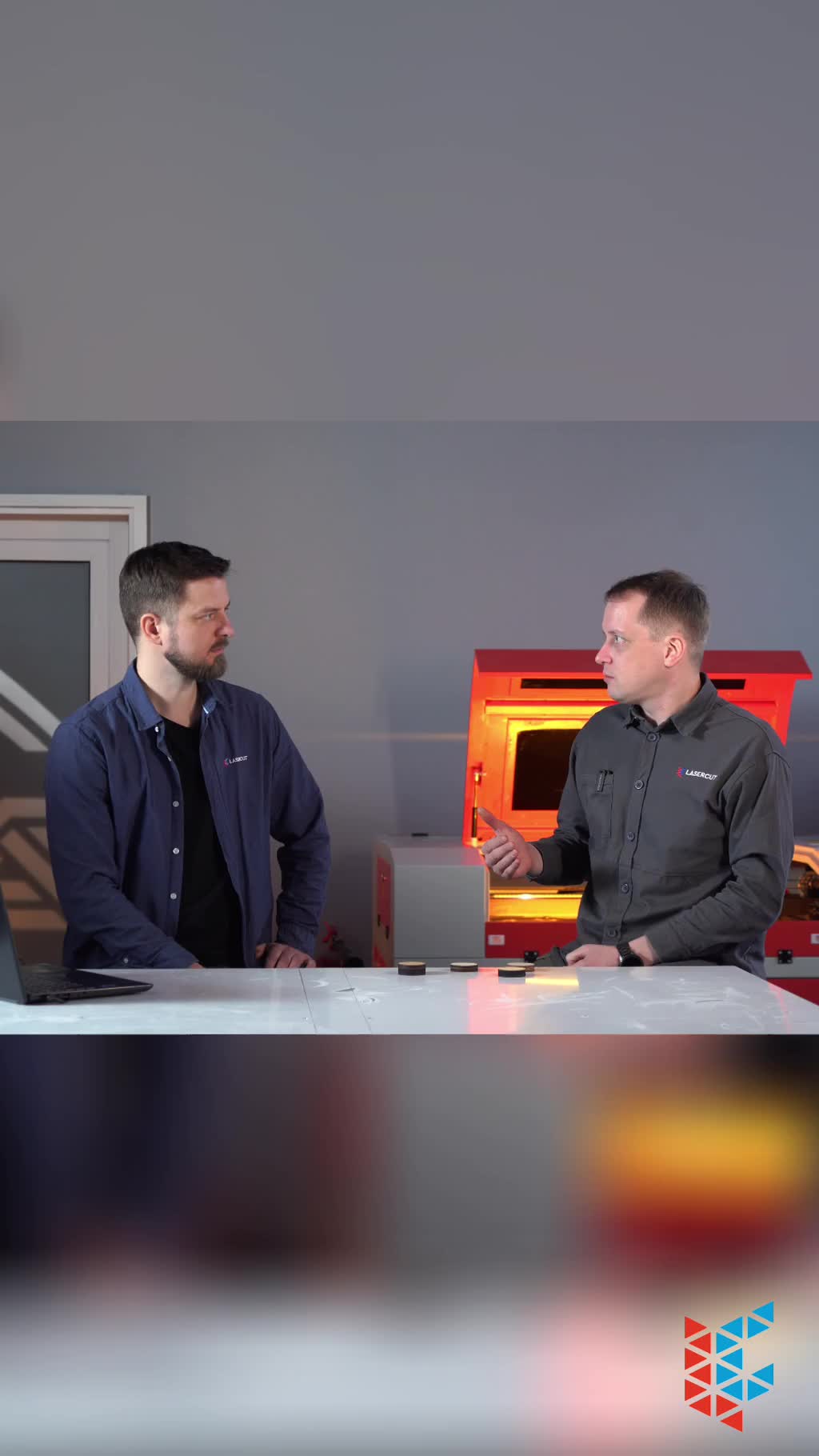 Акрил и пленка: как защитить ваше изделие