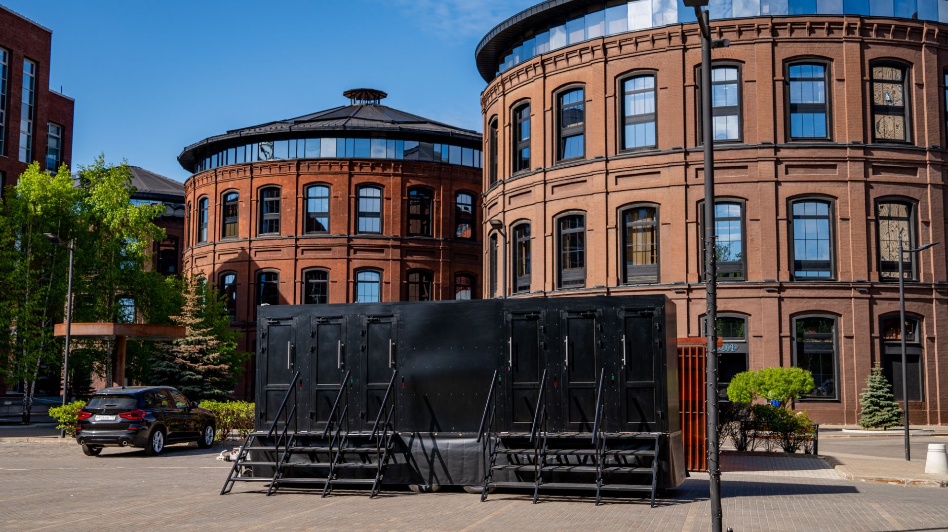 Подробный обзор шестиместного туалетного модуля премиум класса PROWC с лицевыми входами!