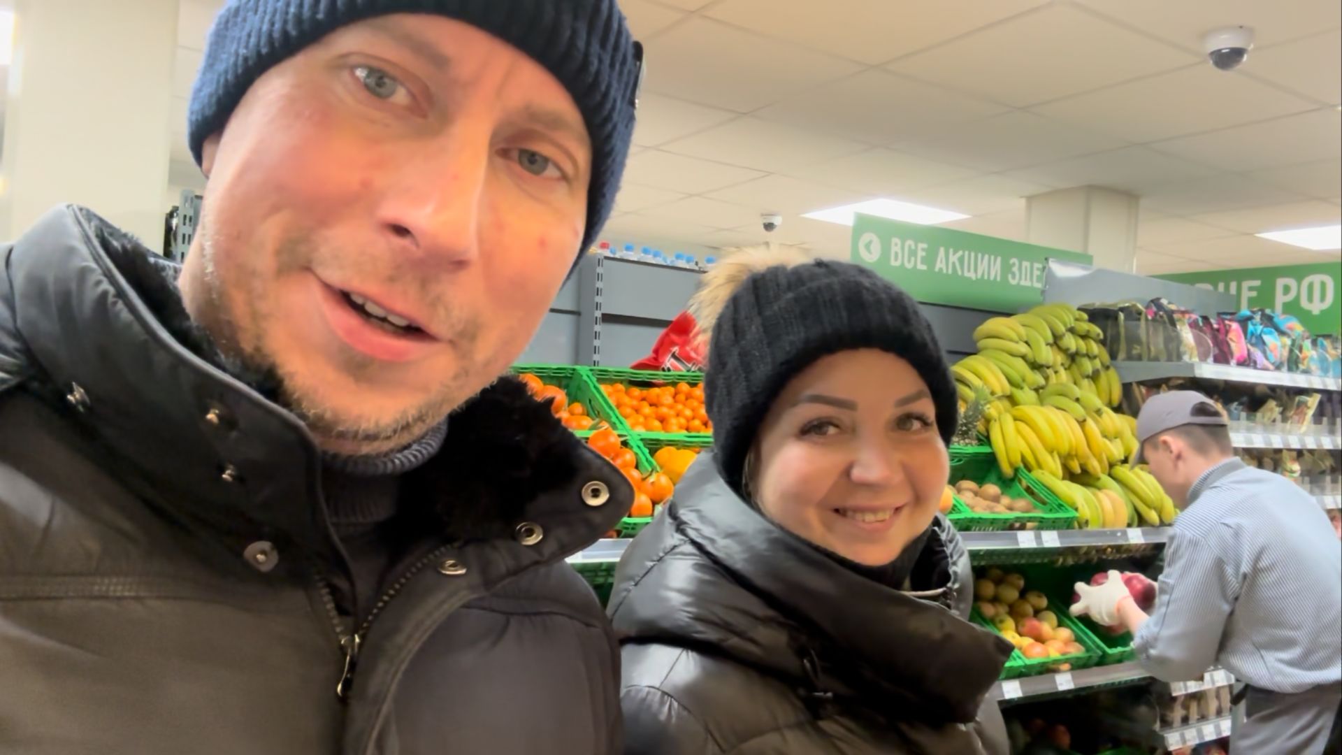 ИДЕАльный ДЕНЬ МАМЫ и ПАПЫ: сад, мороз, VR-шлем и хоккей во дворе | Семья Перевязов