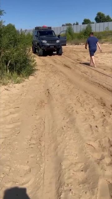 Внедорожная эвакуация грузовиков.