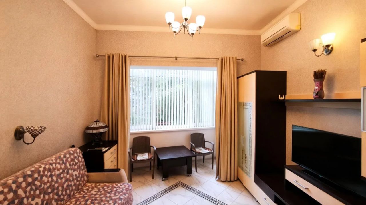 Обзор 1- комнатной квартиры на продажу в Ялте, ЮБШ 1Г