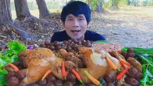 #МУКБАНГ Куриный суп с лапшой, соусом из морепродуктов и вкусными овощами! АСМР ЕДА НА КАМЕРУ ОБЖОР