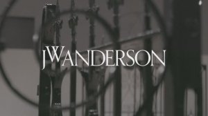 Показ женской коллекции JW Anderson весна-лето 2019