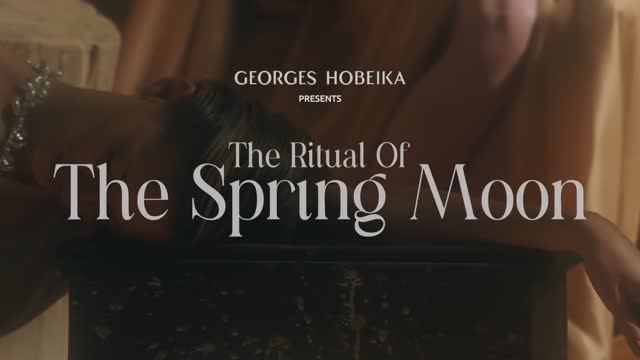 Показ женской коллекции Georges Hobeika весна-лето 2021