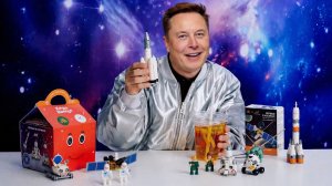 Обзор на космические  игрушки-конструкторы от вкусно и точка