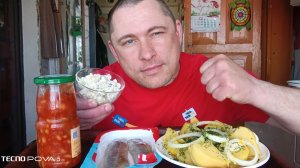 мукбанг/вкусняшки/варёная картошка, филе селёдки и фасоль в томатном соусе/