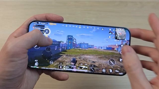 REALME GT 8 PRO - БЫСТРЫЙ ТЕЛЕФОН СО СМЕННЫМ ДЕКОРОМ КАМЕР! смотреть онлайн