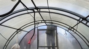 Ремонтируем теплицу. Тестирует скотч для ремонта теплиц